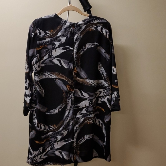 Canadian made Tunic - Picture 4 of 4